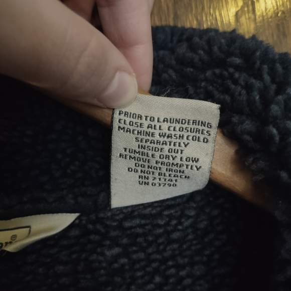 L.L. Bean 70s Style Faux Shearling Sherpa Coat | Navy, Button, Lambskin, Suede - Picture 13 of 14